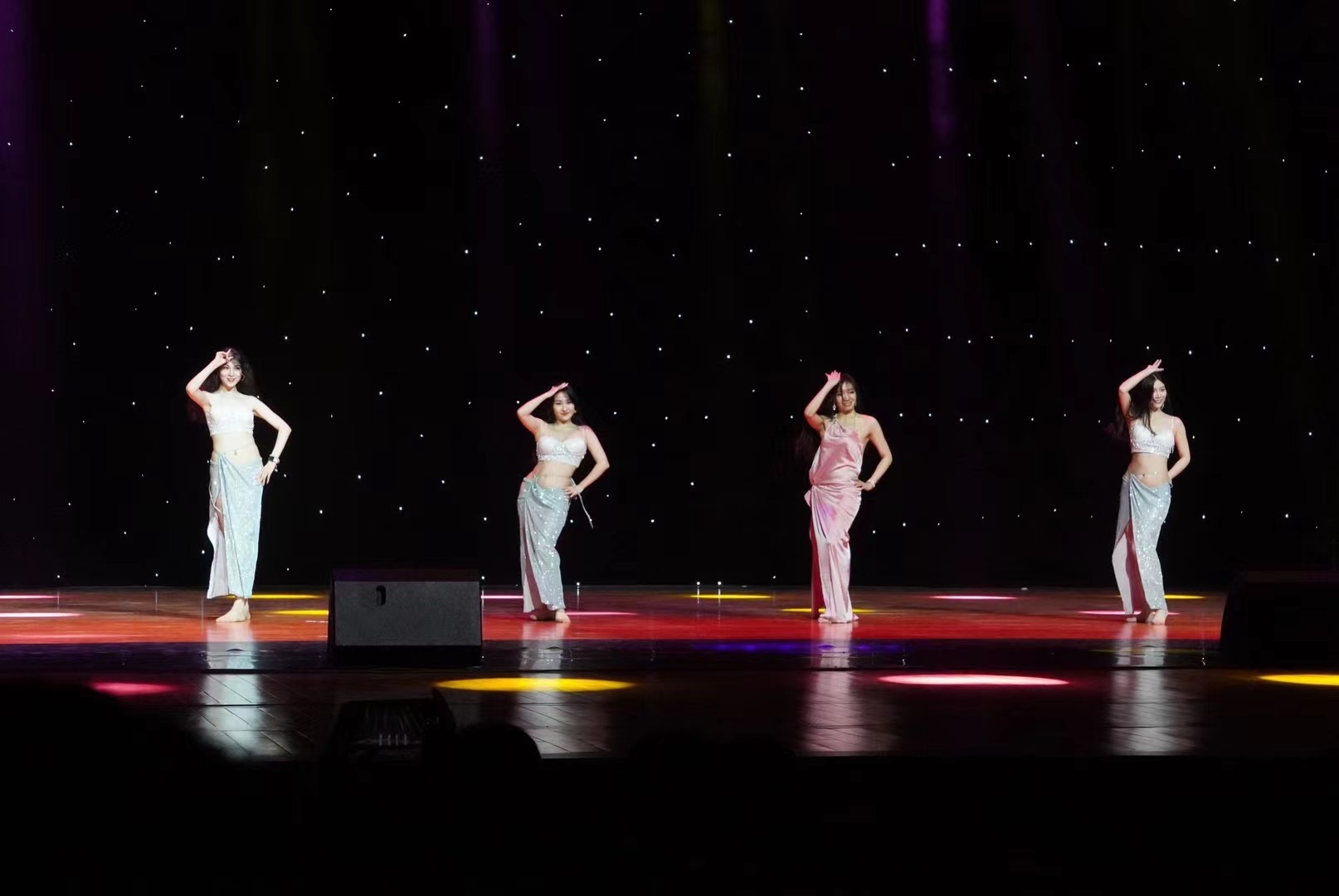 刘纬逸：与东方舞二三事 | 想书之表