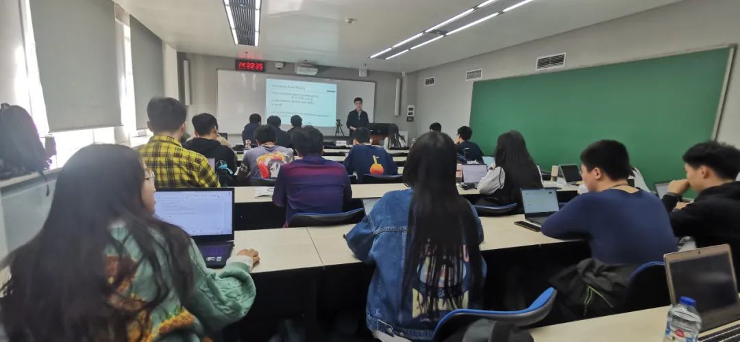 3AAB62E5B3D405BB7B57CFDD9C1_8D87AC29_FB51