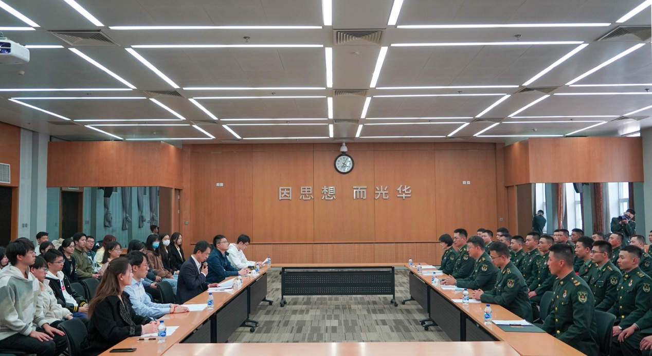 C51F7DC1C4EFBF26F475D95E8D8_E593A32B_4F77C