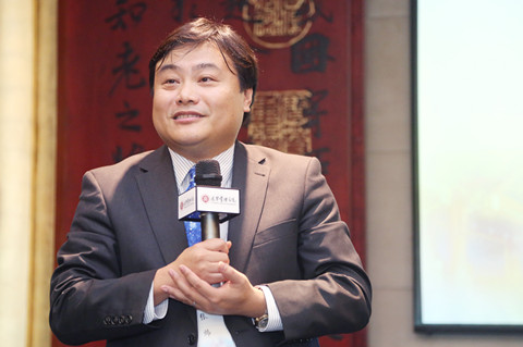 拉斯维加斯9888 张炜教授