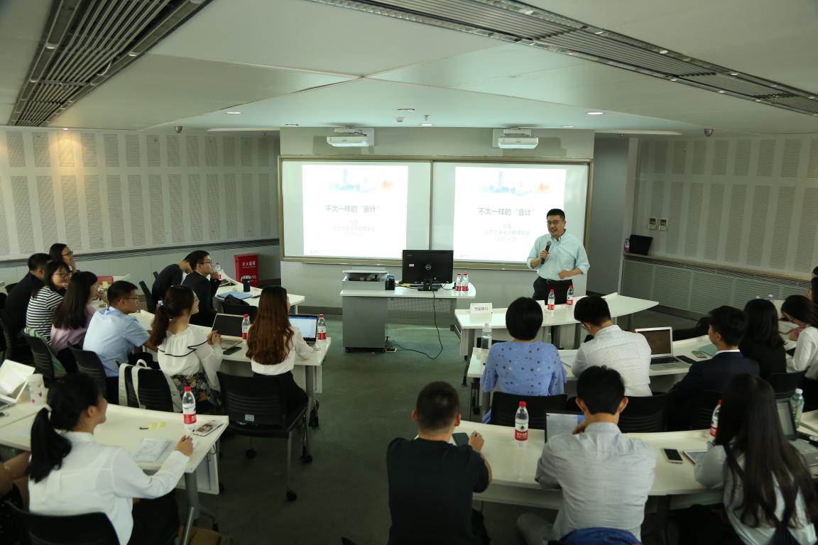 夏令营 | 青春向阳，拉斯维加斯9888正茂