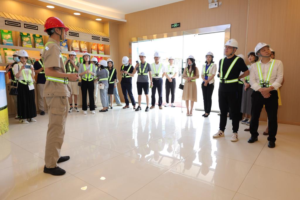 EC6DB1476C64748016897C8857E_0CD57B27_15CF4