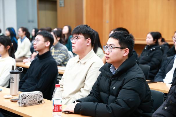 51FE206F296F69E6E80C97118F5_367325B7_8E7C