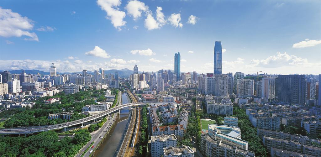 刘俏：中国经济半年报出炉，这些结构性问题值得关注